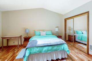 Pleasant home in Waldport with garden inviting deck & sunroom - 2