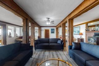 Oceanfront Home with Ocean View High-Speed WiFi washer&dryer & Gas Fireplace - 6