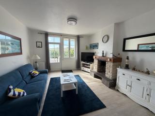 Port Bleu charmante maison vue port et mer, belle terrasse, à 5 mn à pied du centre de Port en Bessin, proche de Bayeux et Omaha Beach - 7