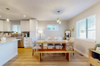 Cozy townhome close to beach and ocean with WiFi streaming and BBQ grill - 7