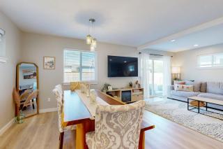 Cozy townhome close to beach and ocean with WiFi streaming and BBQ grill - 6