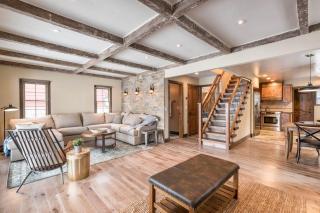 Waterfront S Lake Tahoe Property with 2 Houses -- Near Downtown and Casinos - 7