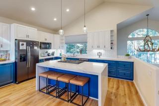 Beautiful & Spacious Newer Home with Lovely Master Suite & Gourmet Kitchen - 4