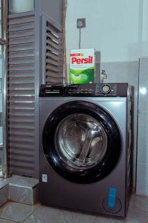 Chic 1BR Kilimani Gym,Parking,1King Bed &Balcony - 6