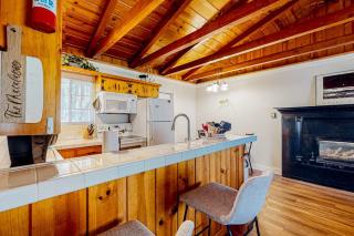 Dog-friendly cabin with private hot tub fireplace grill patio streaming - 2