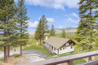 Spacious home with incredible views full kitchen shared pool & tennis courts - 9