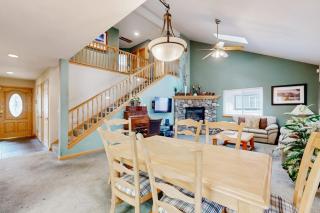 Spacious Lake Retreat - 2 Fireplaces & Private Fenced Yard - Close to Marina - 3