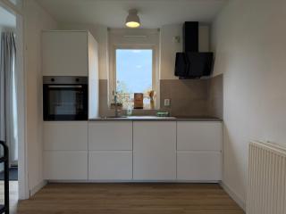 Bungalow 6 op Recreatiepark De Wielen - 1