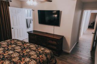 Serene Haven 3BR 2BA With 5 Beds in the Heart of Nederland - 5