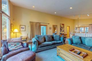 Serene Mountain Home with Private Hot Tub Lake Views One Block from Ski Resort - 7