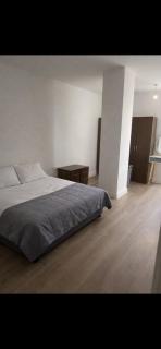 Private room in luxury flat in Manchester City Centre - 1