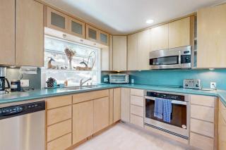 Lake view escape with private scenic deck heated driveway - 3