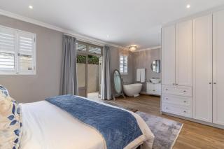 L'Ermitage 2-Bedroom Retreat - 3