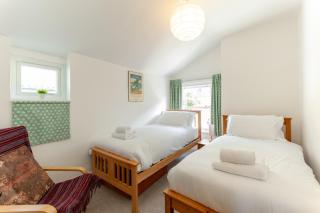 Bedminster Base – City Living Made Easy - 5