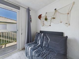 Appartement T2 à Marseillan Plage : terrasse, jardin, parking, proche plage et commerces - FR-1-326-796 - 7