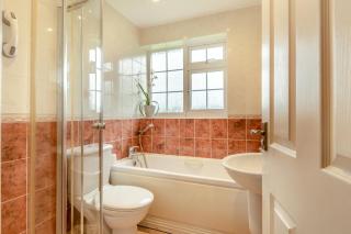 2 Bed in Whitby oc-w104 - 2