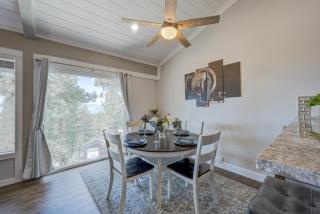 Stylish home near the lake and slopes with WiFi furnished deck & fireplace - 6