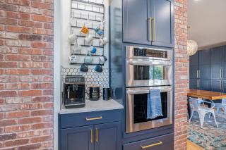 Hot Tub, Sauna, Outdoor Firepit, Pool Table, 6-Bed - 6