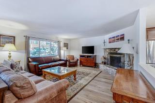 Quiet mountain home with game room & fireplace - near scenic trails & ski slopes - 8