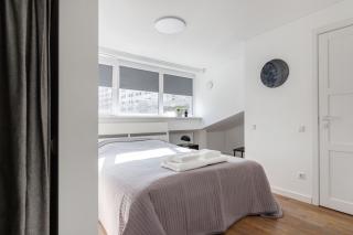 Cosy City Apartment with Balcony in City Center - 4