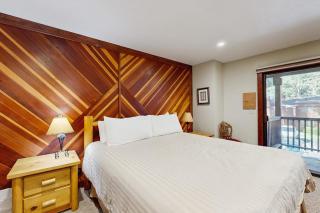 Inviting condo with gas fireplace & grill sleeps 8 - 1