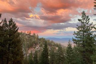 Dog-friendly mountain retreat with private hot tub fireplace & views sleeps 8 - 9