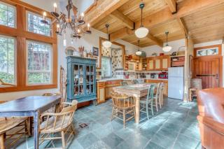Riverfront home close to skiing & fishing with beach access & huge VHS library - 2