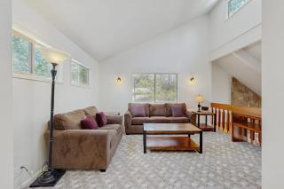 Family-Friendly Home with SHARC Passes & Private Hot Tub - 1