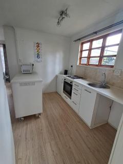 iDOZ self-catering cabin - 3