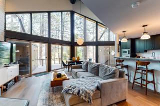 Family-friendly three-story townhouse with a furnished deck - close to the lake - 5