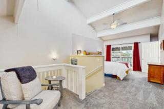 Updated Condo with Lake Views Heated Floors Soaking Tub Pool & Spa Access - 1