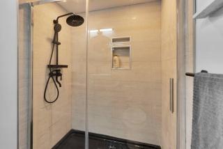 Cozy, Modern 2BR w/ Remote Workspace, Patio & Gym - 2