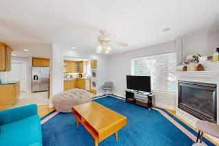 Large home among the treetops near Heavenly with hot tub & great deck - 5