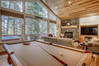 Inviting spacious home with fireplace deck hot tub full kitchen & W&D - 1