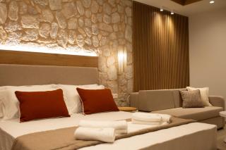 Harmonia Boutique Apartments - 150m from the Beach - 9