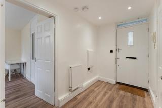 Modern Shoreditch Gem - Opposite Old Street Zone 1 - 3