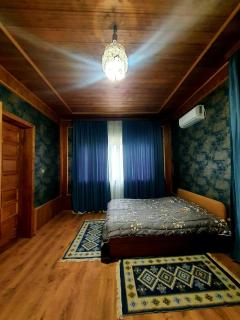 Brick House Melodies - 8