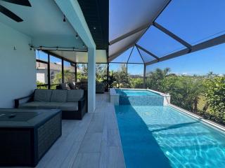 Private Heated Saltwater Pool and Spa Retreat - 3