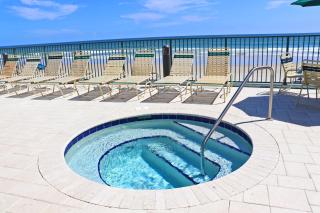 Remodeled eighth floor gem offers stunning sunrise to sunset views, book today - 1