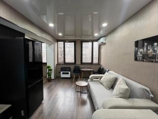 Уютный апартамент в сердце сабуртало - 9