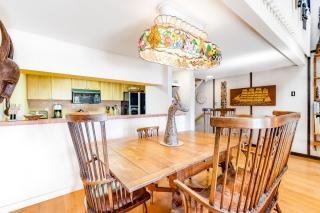 Unique Condo with WiFi Gas Fireplace 2 Balconies Shared Pool Deck Private W&D - 4