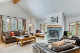 Spacious dog friendly home withprivate hot tub guest bikes - 8