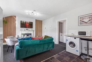 Cottage style 2 Bedroom Apt in City, near Utilita Arena & Free Parking - 6