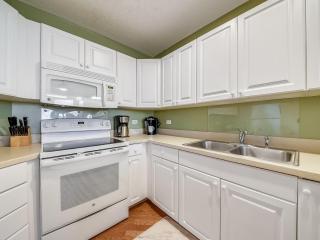 2410 SeaCrest by Beach Properties of Hilton Head - 4
