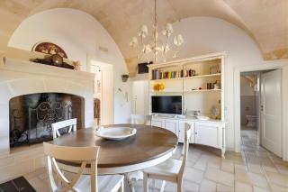 /Historical City/ Villa Medici - Luxury - Oria - 1