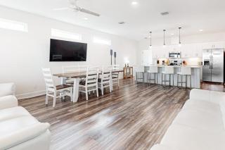 The Anchor Holds - 6