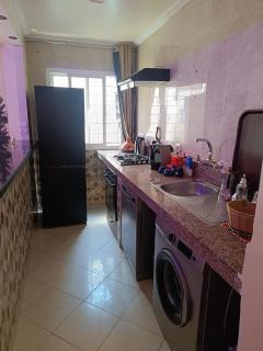 Cozy Apartment Netflix Air Conditioning Convenience Busway - 4