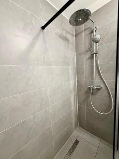 Modern l Central l Close to Messe Essen - 9