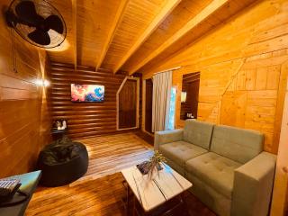 Koro Treehouse Resort Luxury Jacuzzi Cottages and Jacuzzi Villas - 5