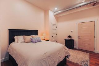 American Hall - Young Suite - 2